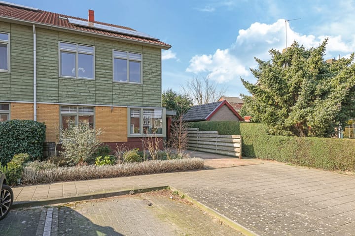 Foto 70 van Van Hogendorpstraat 7-C