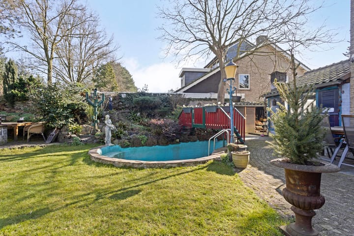 Foto 36 van Lindenstraat 12