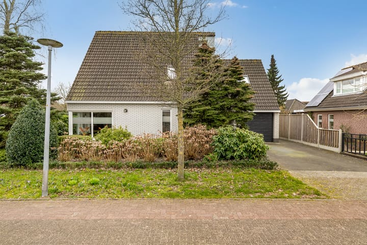 Foto 2 van Jannevroukamp 9