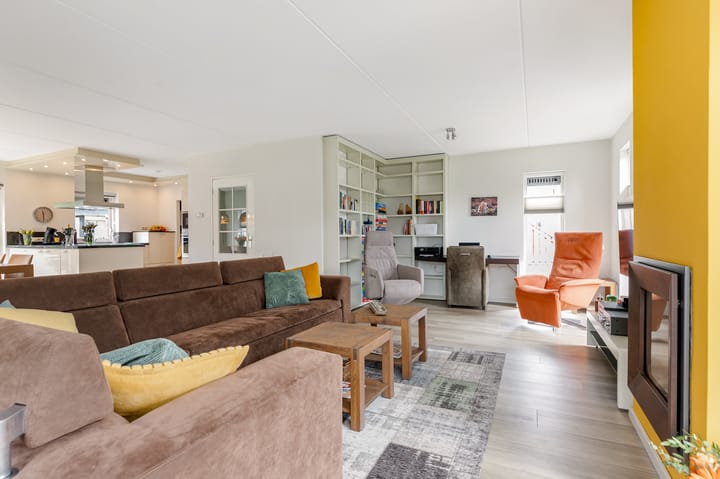 Foto 11 van Jannevroukamp 9