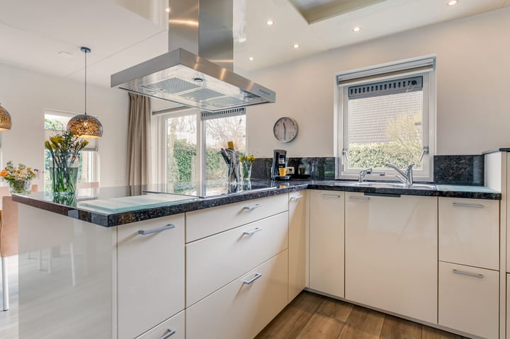 Foto 24 van Jannevroukamp 9