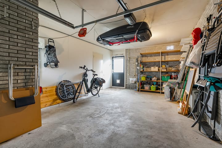 Foto 50 van Jannevroukamp 9