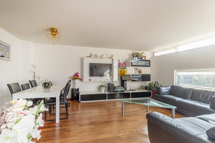 Foto 8 van Singravenstraat 33