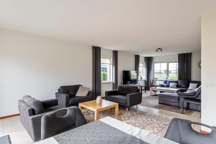 Foto 6 van Roerdompstraat 25