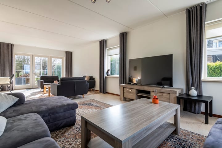 Foto 7 van Roerdompstraat 25