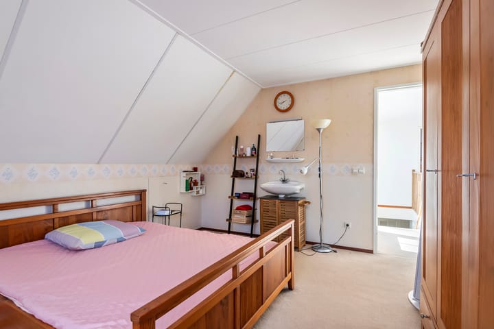 Foto 29 van Roerdompstraat 25