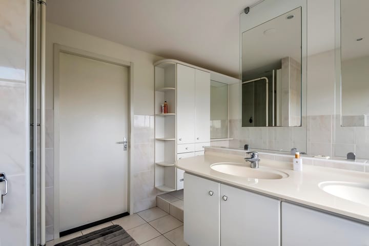 Foto 35 van Roerdompstraat 25