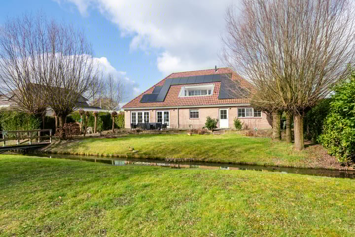 Foto 38 van Roerdompstraat 25