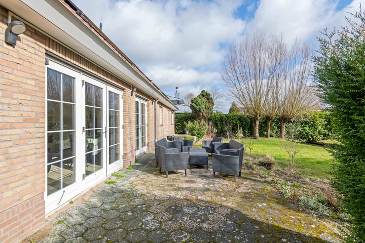 Foto 40 van Roerdompstraat 25