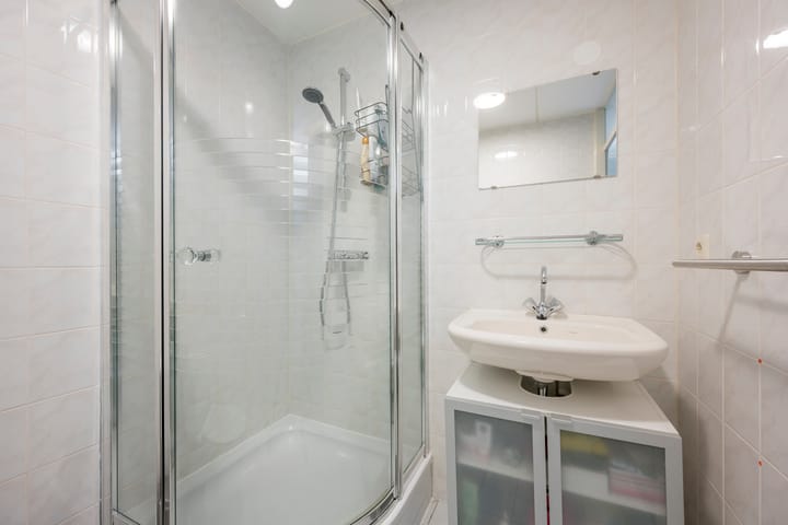 Foto 24 van Parnaskruid 14