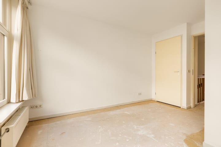 Foto 18 van Eerste Van der Helststraat 41-1