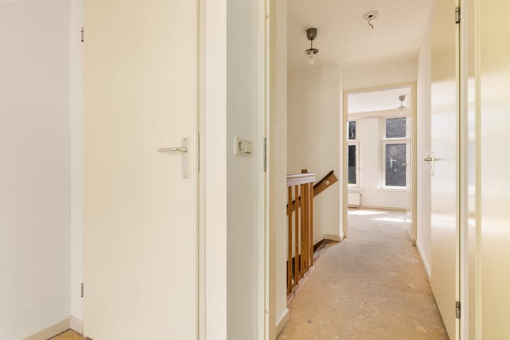 Foto 21 van Eerste Van der Helststraat 41-1