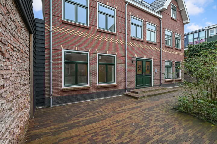 Foto 23 van Czarinastraat 25-E