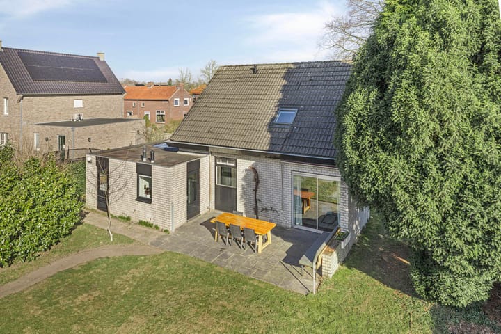 Foto 44 van Tuinstraat 6