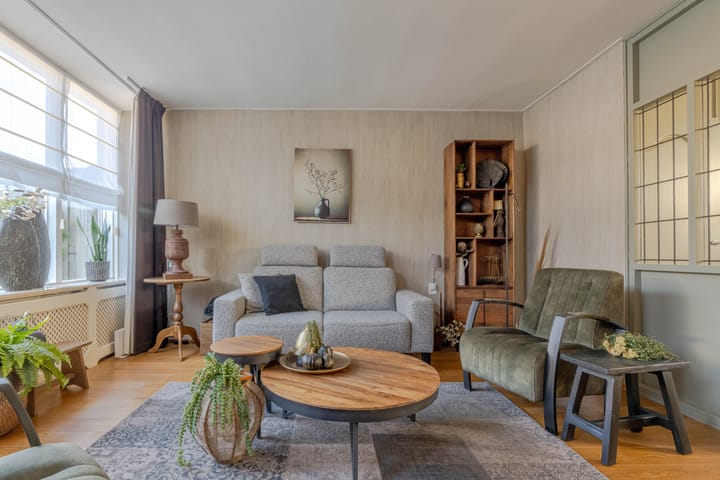 Photo 9 of Bachstraat 37