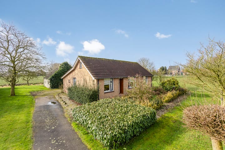 Foto 2 van Aamsepad 4