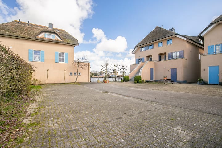 Foto 44 van Middelweg 119