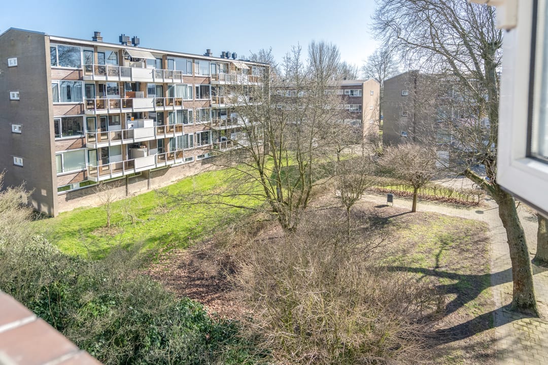 Foto 23 van Julianaplantsoen 190