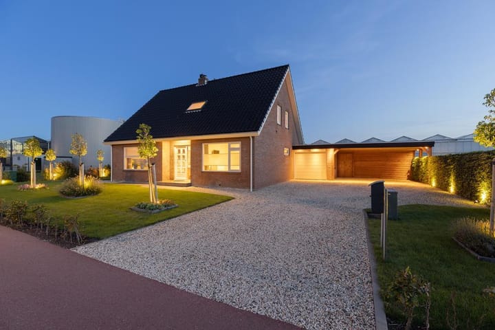 Foto 1 van Anthuriumweg 46