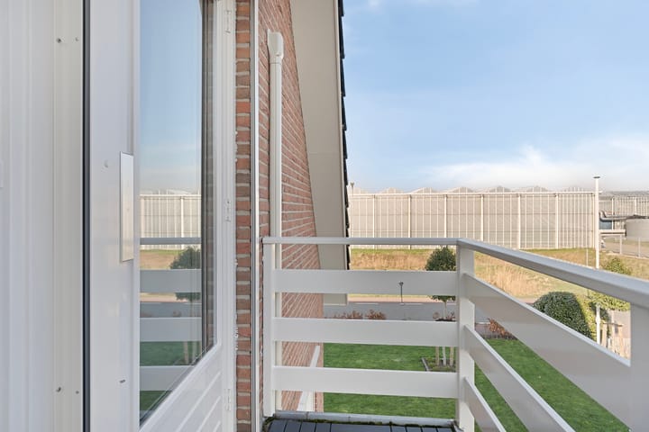 Foto 33 van Anthuriumweg 46