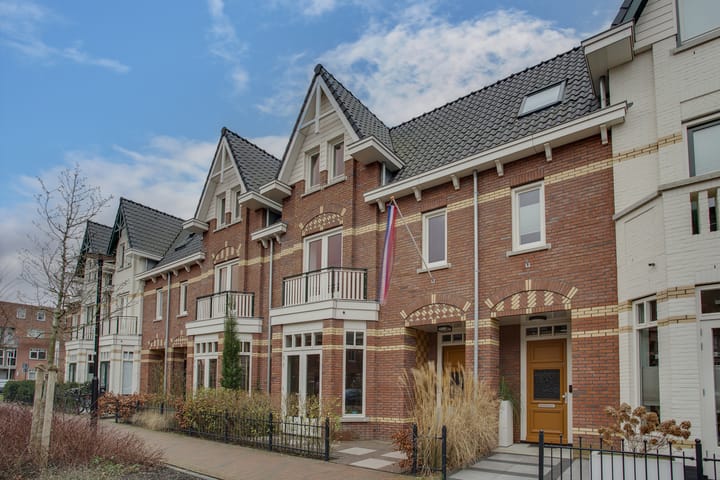 Photo 1 of Dokter Van Zeelandstraat 22