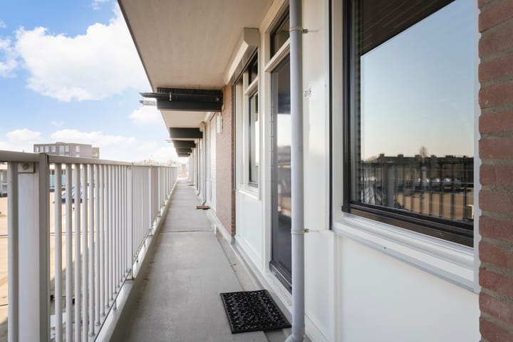 Foto 12 van Maaspoortweg 263