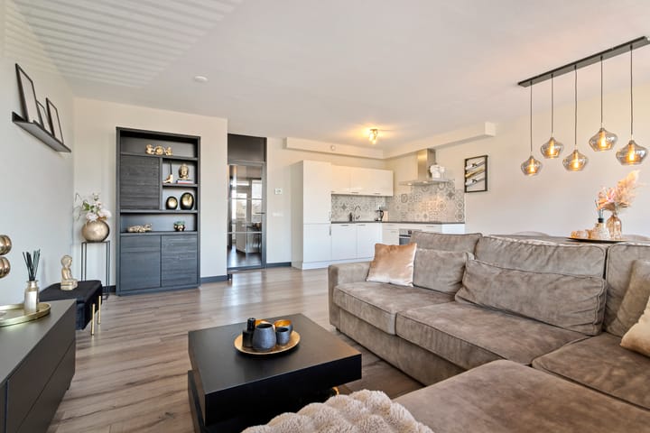 Foto 21 van Maaspoortweg 263