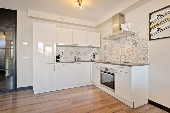 Foto 24 van Maaspoortweg 263