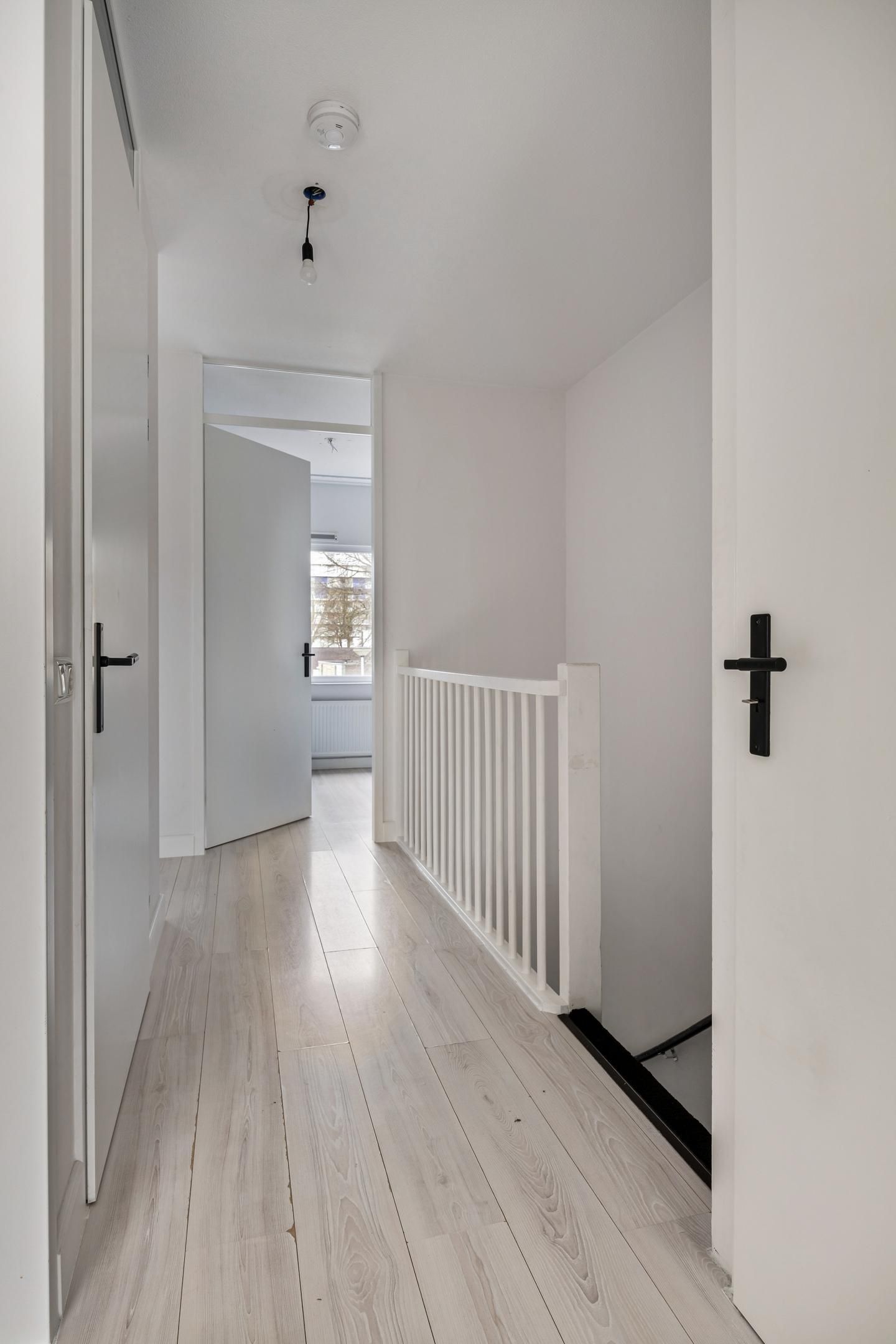 Photo 21 of Donizettistraat 78