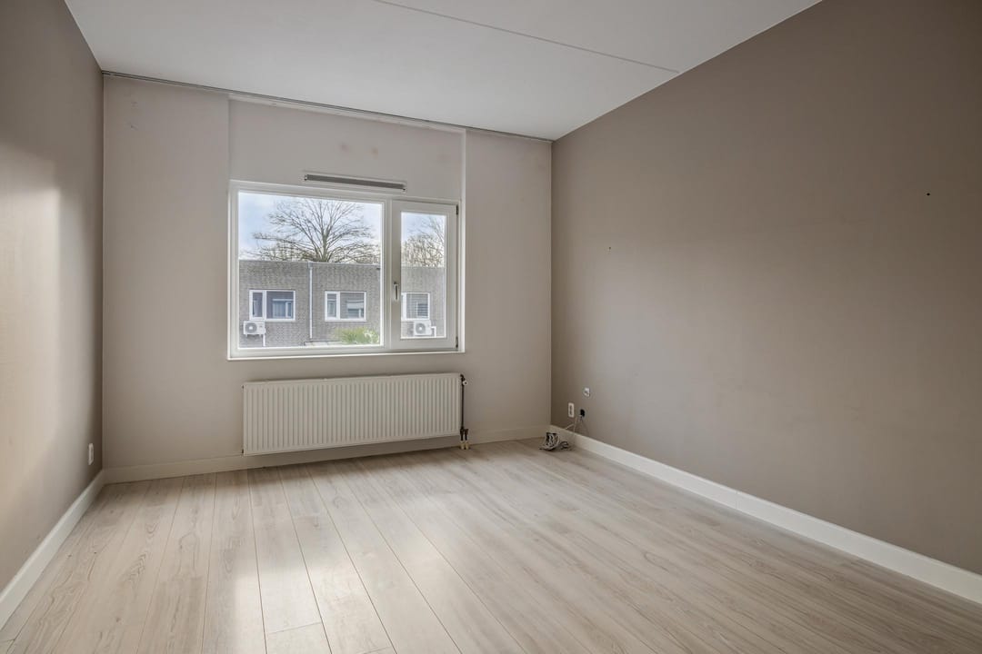 Photo 26 of Donizettistraat 78