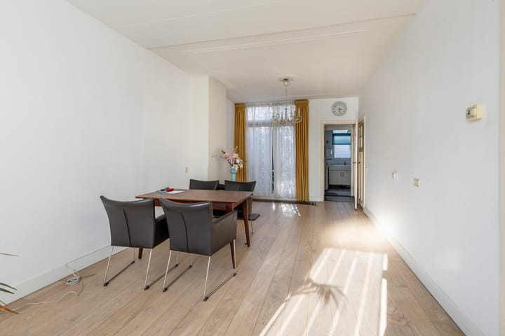 Photo 9 of Schepenstraat 4