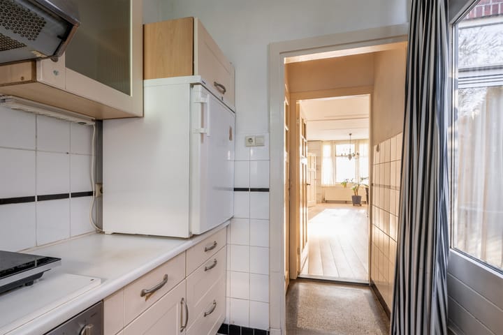 Photo 14 of Schepenstraat 4