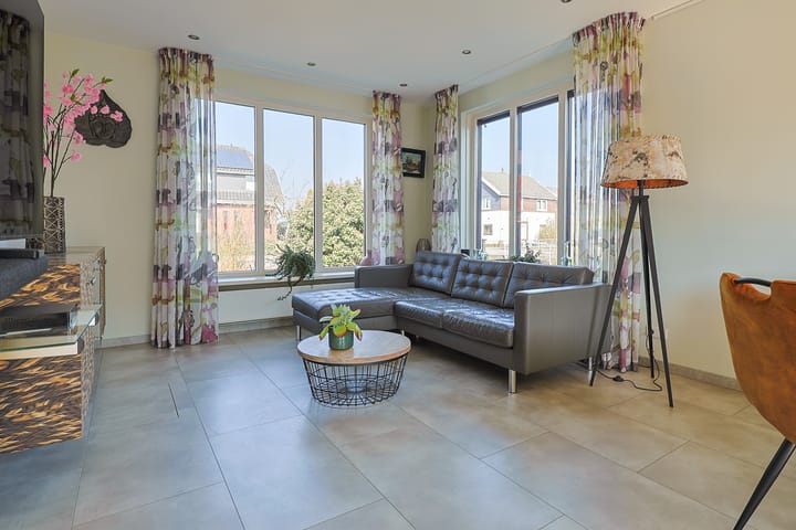 Foto 6 van Simon van Capelweg 54