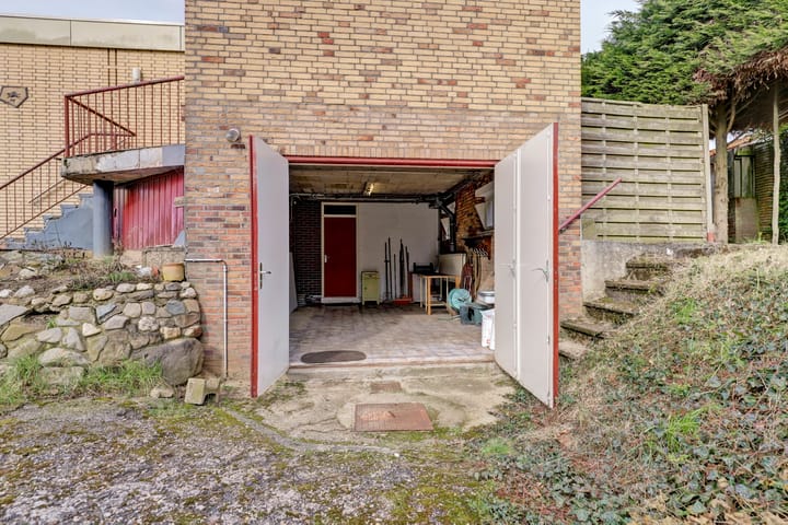 Foto 33 van Maasstraat 33-A