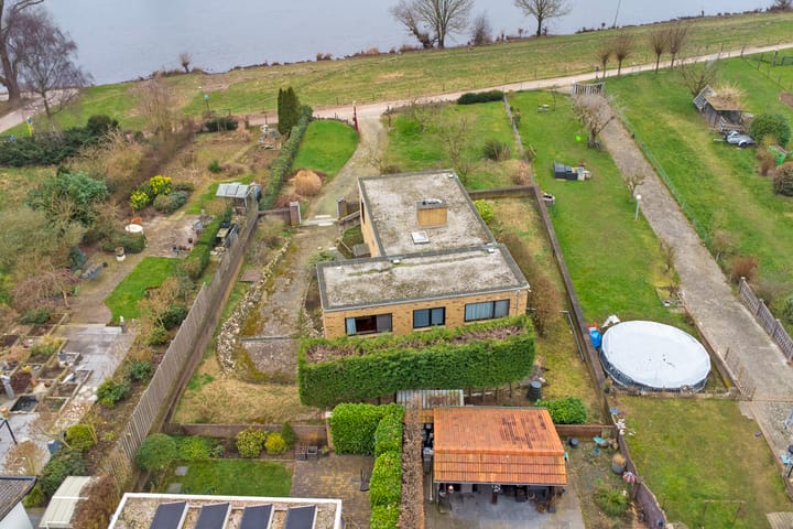 Foto 43 van Maasstraat 33-A