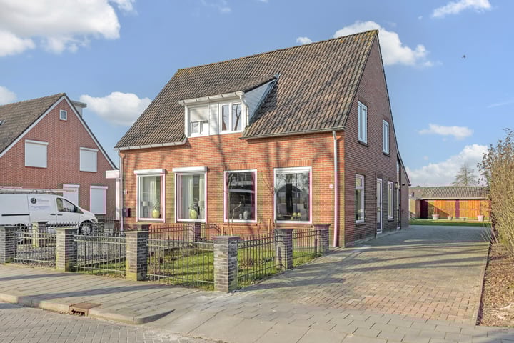 Bekijk foto van De Lauden 24