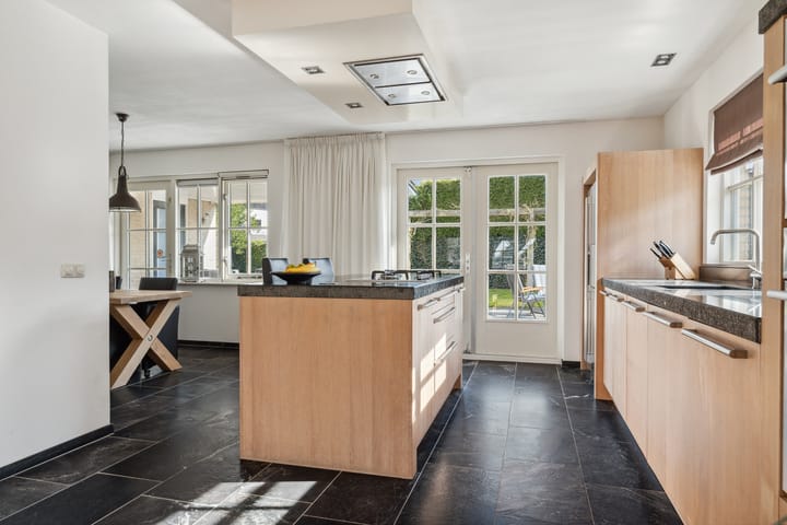 Foto 14 van Woudsingel 4