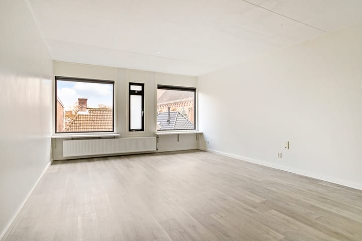 Foto 9 van Sint Josephstraat 146