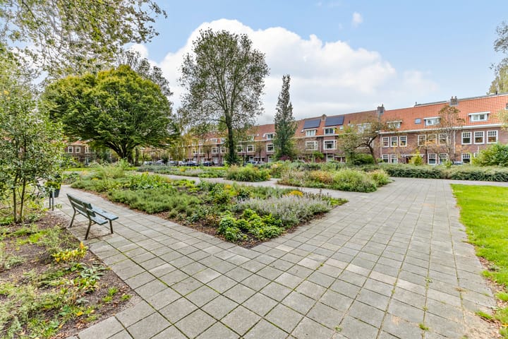 Foto 44 van Ampèrestraat 4