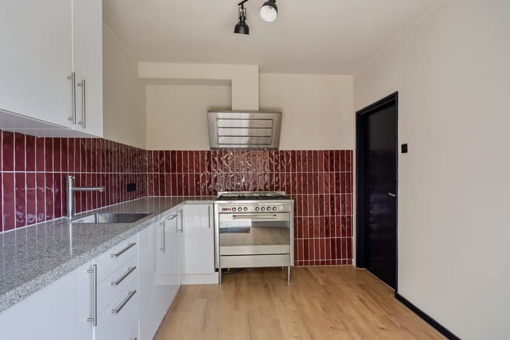 Foto 17 van Scharreweersterweg 36-B