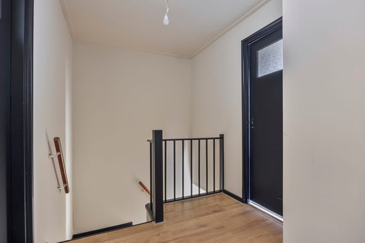 Foto 22 van Scharreweersterweg 36-B