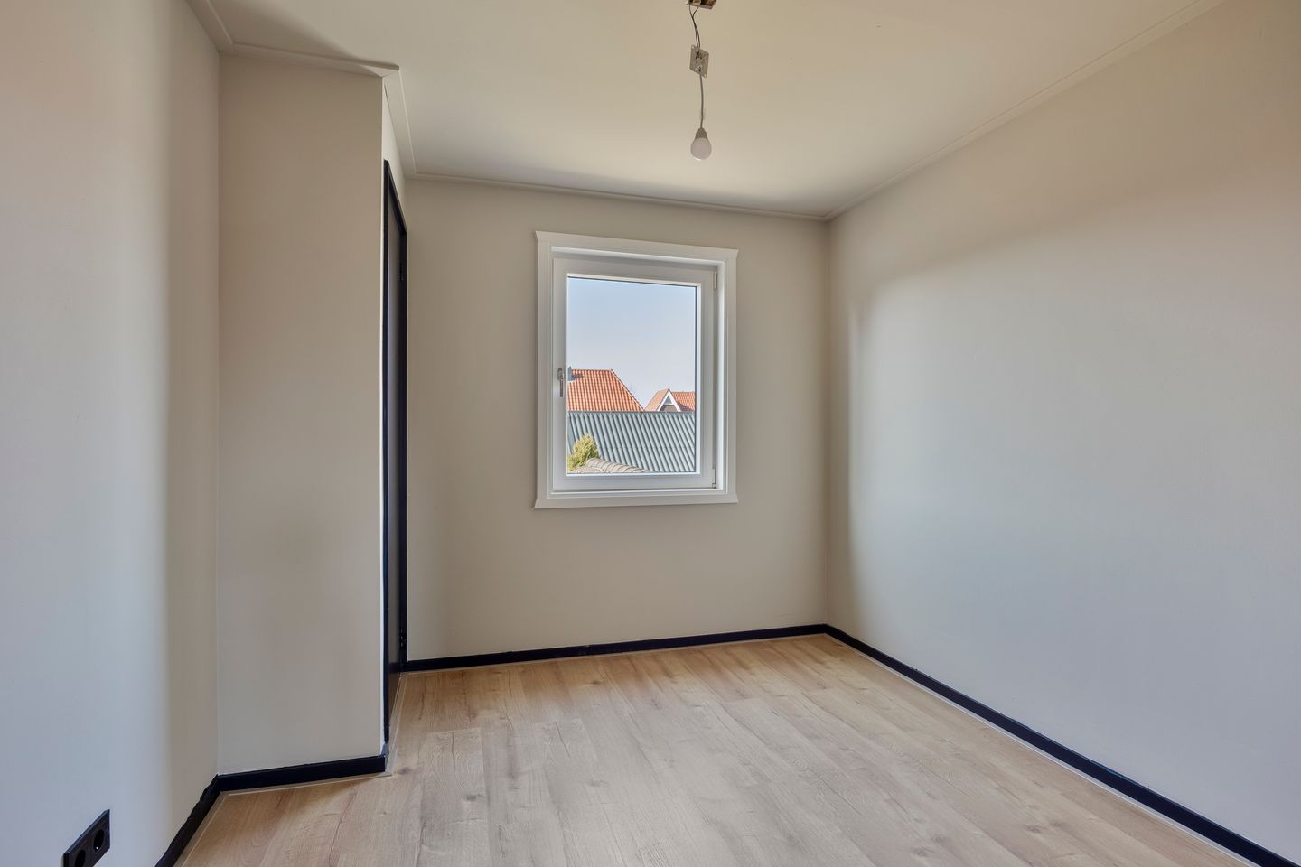 Foto 29 van Scharreweersterweg 36-B