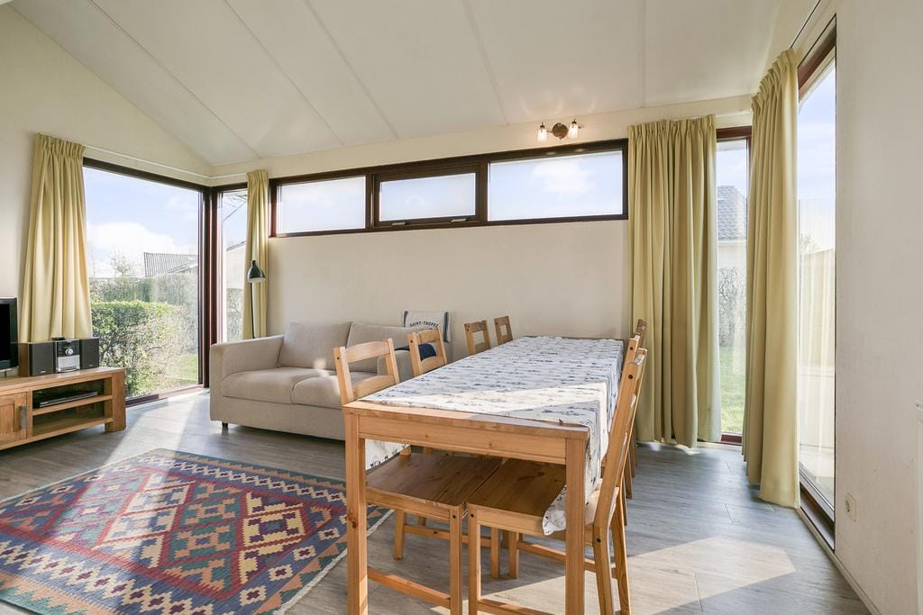 2-bedroom freehold villa in Heinkenszand — photo 5 of 5