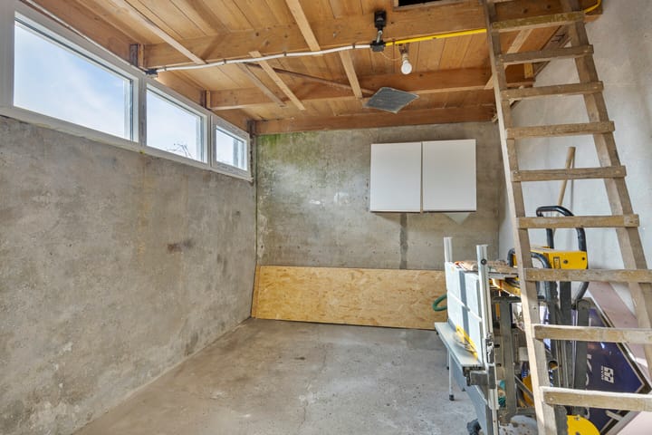 Foto 38 van Scharreweersterweg 36-B