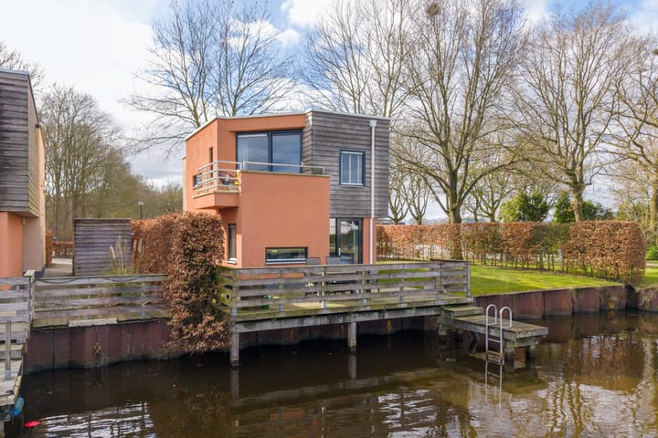 Photo 1 of De Bloemert 1-107