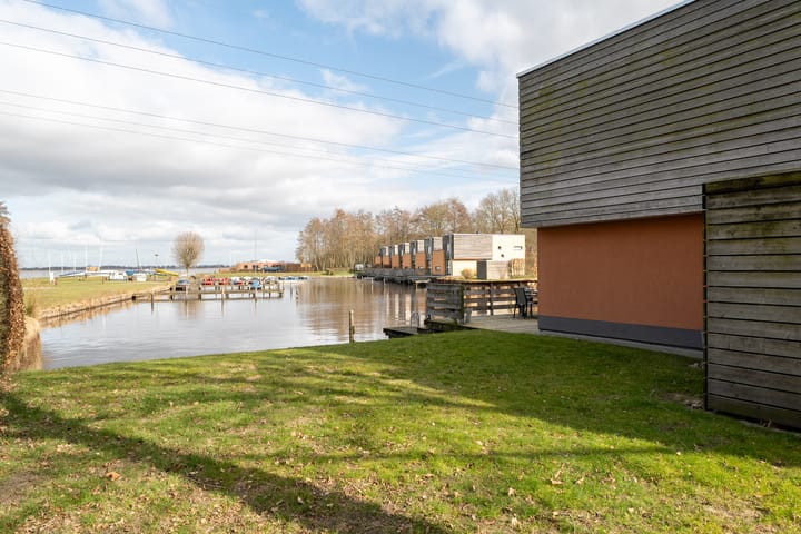 Photo 39 of De Bloemert 1-107