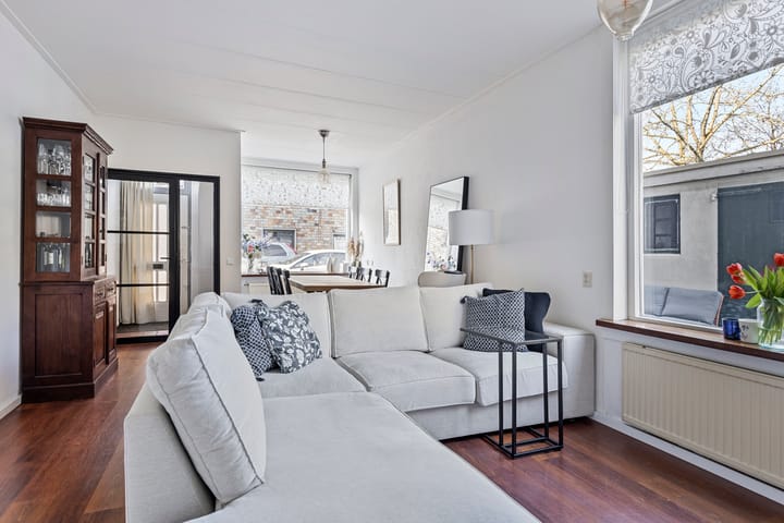 Foto 12 van Walhofstraat 53