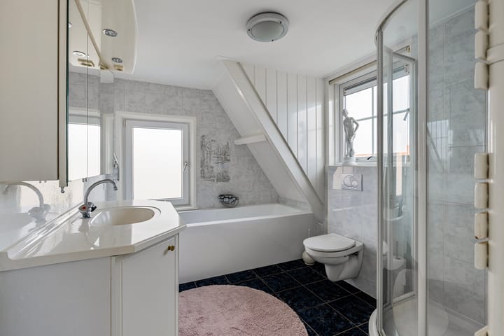 Foto 25 van Julianastraat 43-A