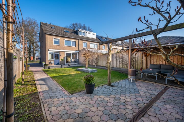 Foto 22 van Anklaarseweg 274