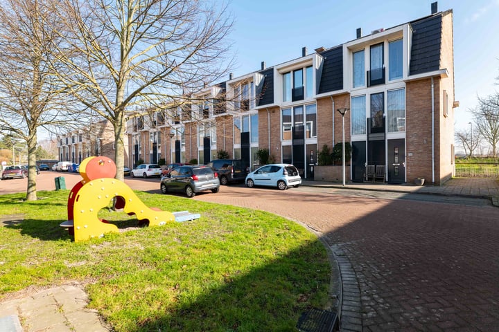 Bekijk foto 1 van Clausstraat 116